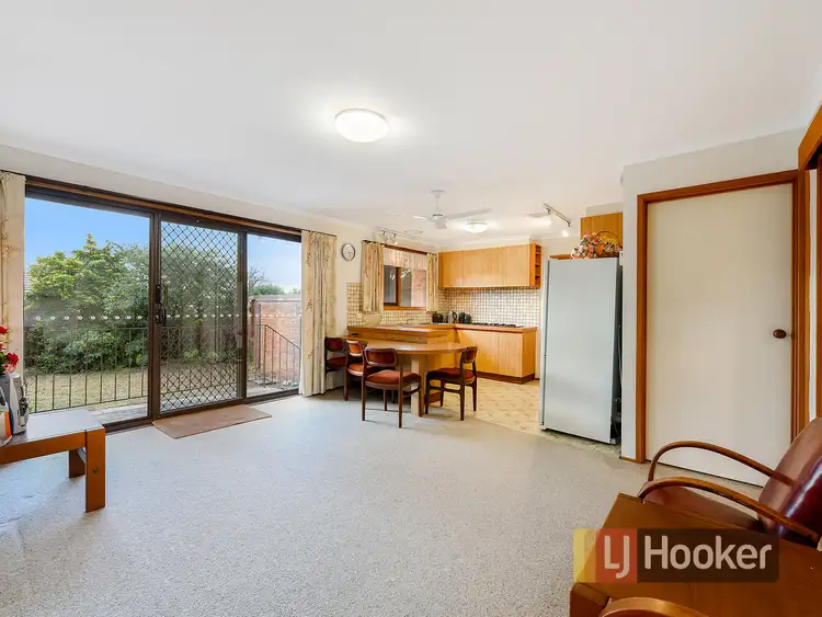Third view of Homely house listing, 6 Avenel Place, Endeavour Hills VIC 3802