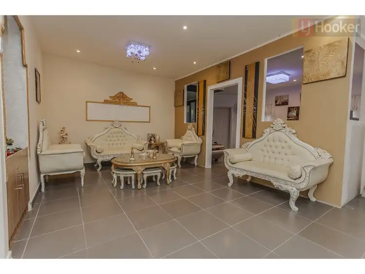 Second view of Homely house listing, 5 Treasury Place, Craigieburn VIC 3064