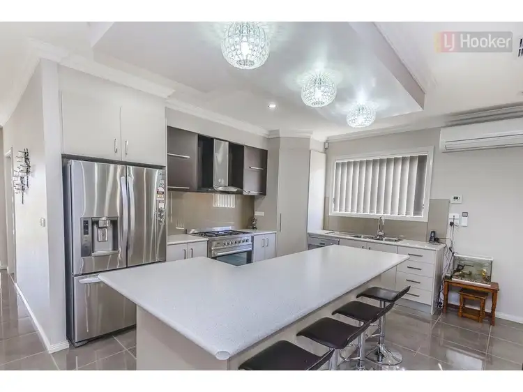 Sixth view of Homely house listing, 12 Balconies Way, Craigieburn VIC 3064