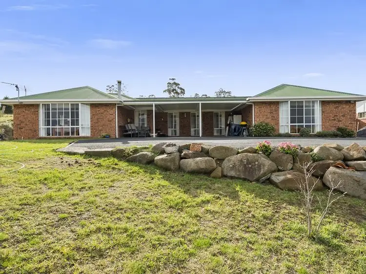 8 Cobbs Hill Road, Bridgewater TAS 7030