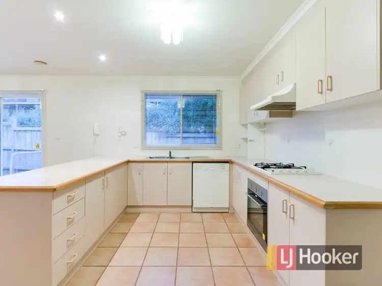 Second view of Homely unit listing, 2/5 - 17 William Road, Berwick VIC 3806