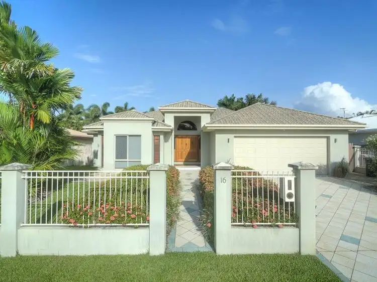 16 Brolga Street, Port Douglas QLD 4877