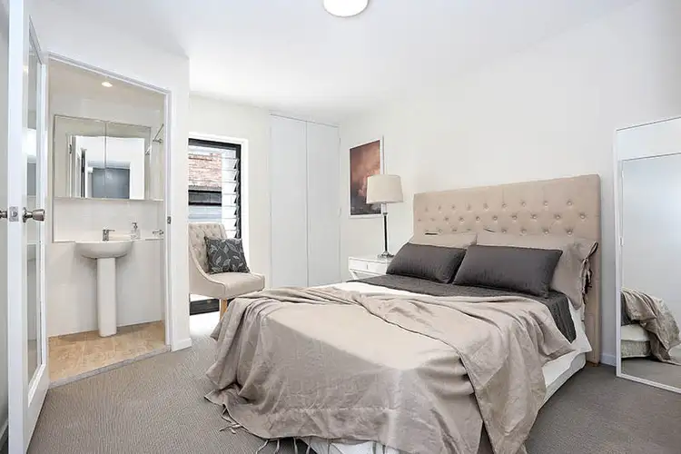 Seventh view of Homely house listing, 2/32 London Road, Clayfield QLD 4011
