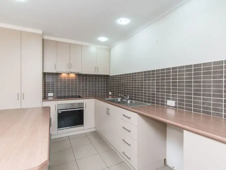Sixth view of Homely house listing, 45 Dotterel Way, Yangebup WA 6164