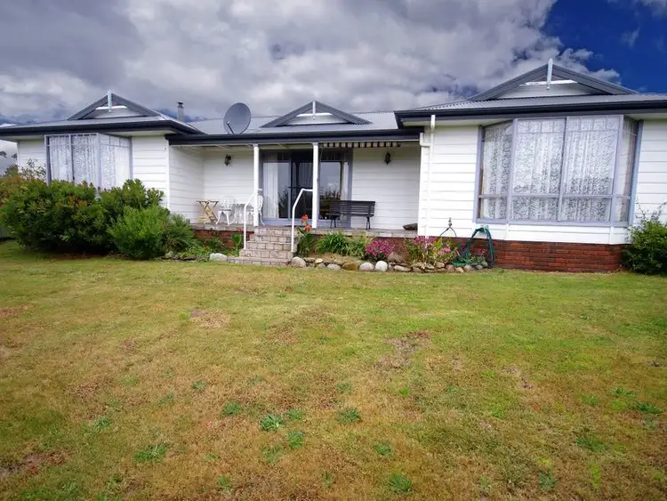 Main view of Homely unit listing, 16/6 Champ Street, Bicheno TAS 7215