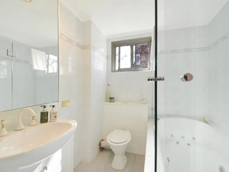 Fourth view of Homely apartment listing, 3/2 Hayden Place, Botany NSW 2019