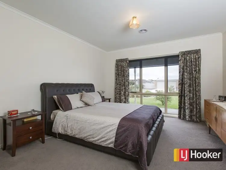 Seventh view of Homely house listing, 7 Surrey Place, Inverloch VIC 3996