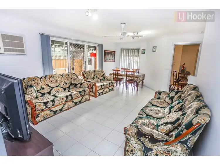 Fifth view of Homely house listing, 6 Gathray Court, Roxburgh Park VIC 3064