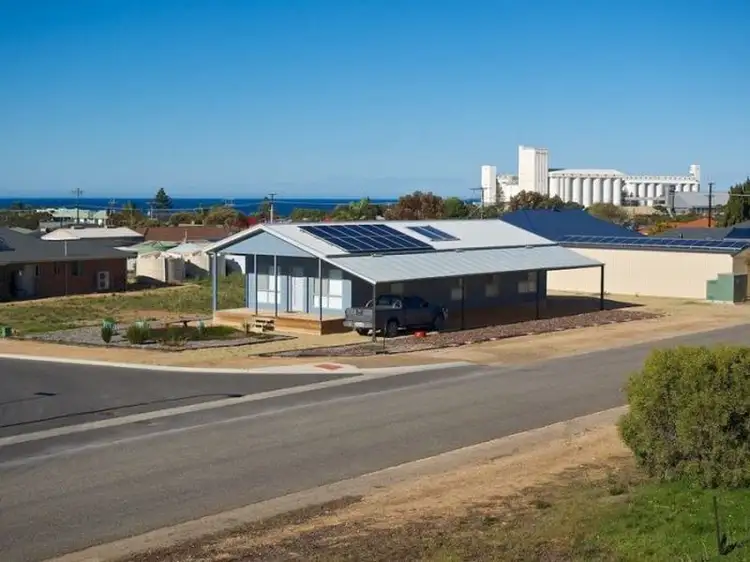 Second view of Homely house listing, 2 Henderson Court, Ardrossan SA 5571