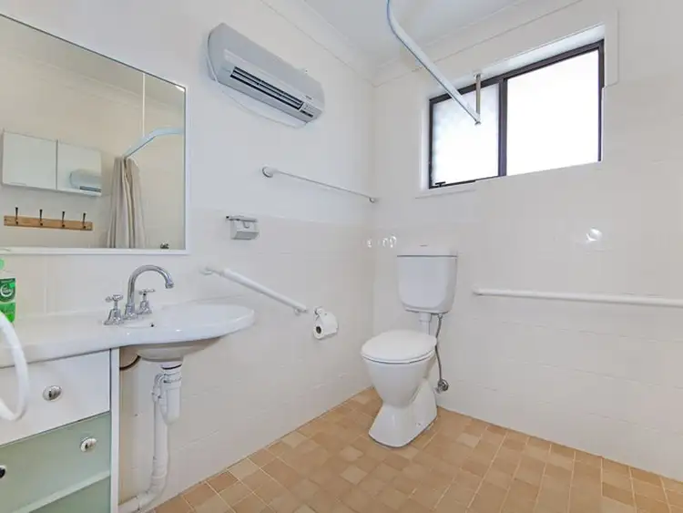 Third view of Homely villa listing, 1/90 Thompson Street, Long Jetty NSW 2261