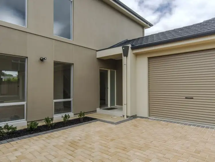 Unit 2/156 Esplanade, Aldinga Beach SA 5173