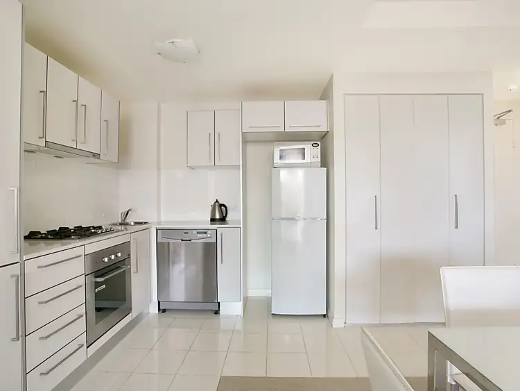 Main view of Homely unit listing, Apartment 1402/10 Fifth Avenue, Palm Beach QLD 4221
