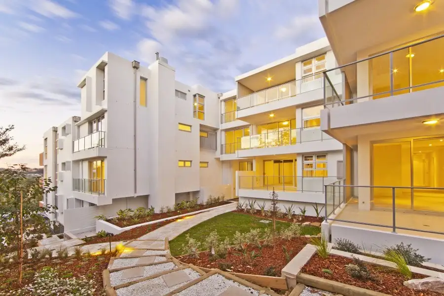 Main view of Homely unit listing, 24/72-74 Pacific Parade, Dee Why NSW 2099