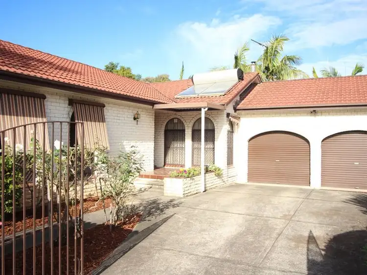 Sixth view of Homely house listing, 10 Spinebill Place, Ingleburn NSW 2565