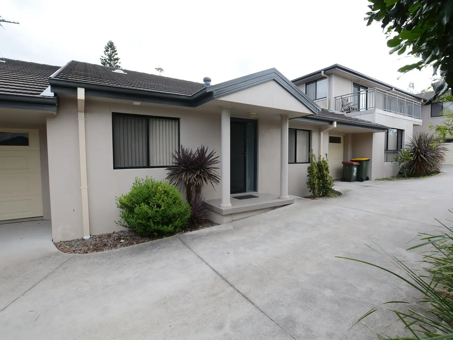 Main view of Homely unit listing, 2/15-17 Connell Street, Old Bar NSW 2430