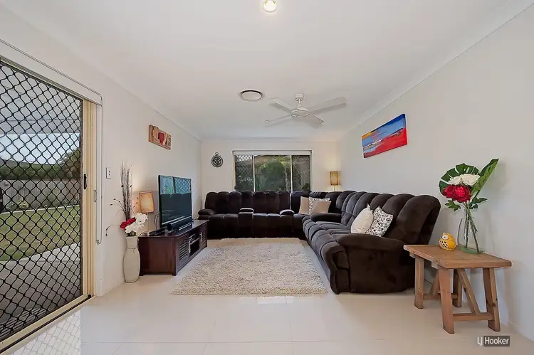 Fourth view of Homely house listing, 17 Yaraki Court, Murrumba Downs QLD 4503