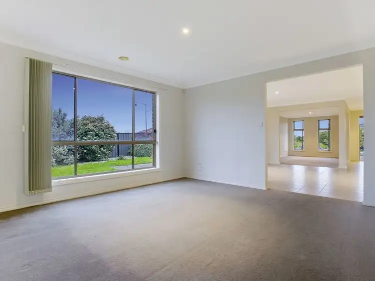 Fifth view of Homely house listing, 2 Dargy Amble, Point Cook VIC 3030