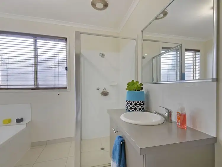 Fifth view of Homely house listing, 5 Wexford Close, Traralgon VIC 3844