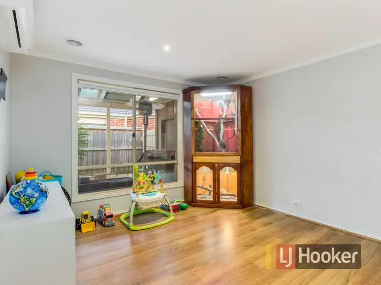 Sixth view of Homely house listing, 4 Olivebank Crescent, Cranbourne North VIC 3977