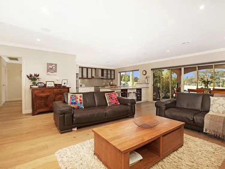 Sixth view of Homely house listing, 20 Eastern Ridge, Hidden Valley VIC 3756