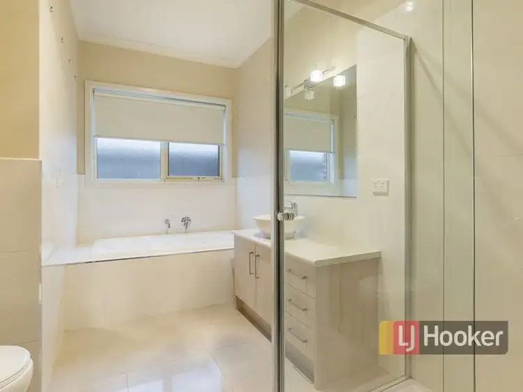 Seventh view of Homely unit listing, 2/22 Yankos Drive, Werribee VIC 3030