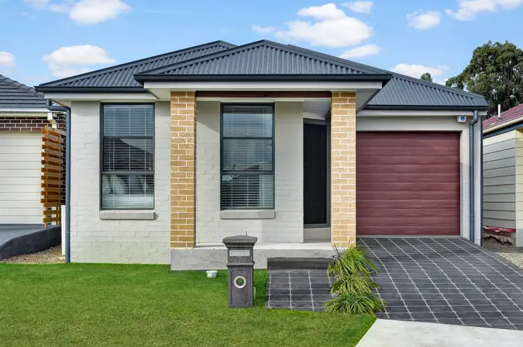 7 Ancher Place, Ropes Crossing NSW 2760