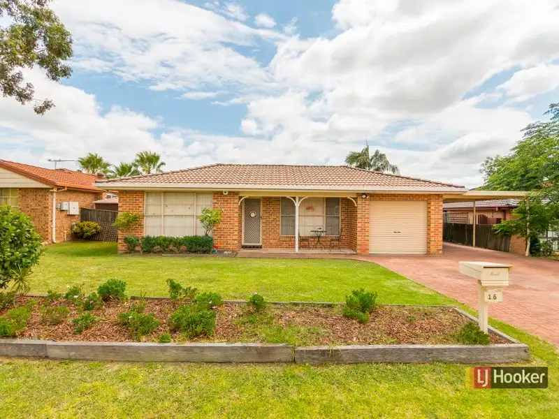 Main view of Homely house listing, 16 Rhonda Place, Plumpton NSW 2761