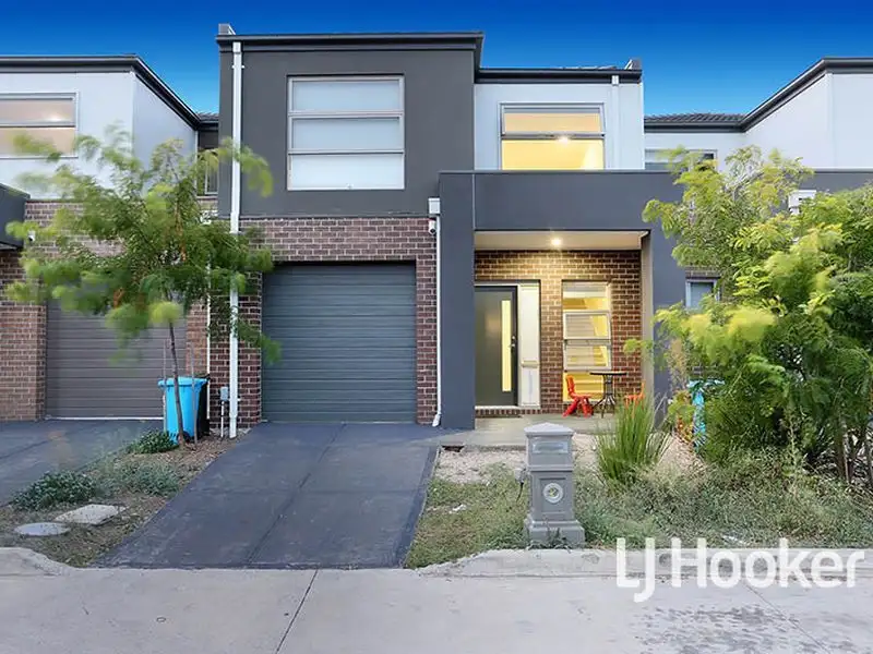 Main view of Homely townhouse listing, 10 Admiralty Lane, Sydenham VIC 3037