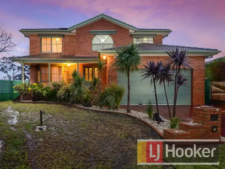 7 Oxenford Rise, Narre Warren South VIC 3805