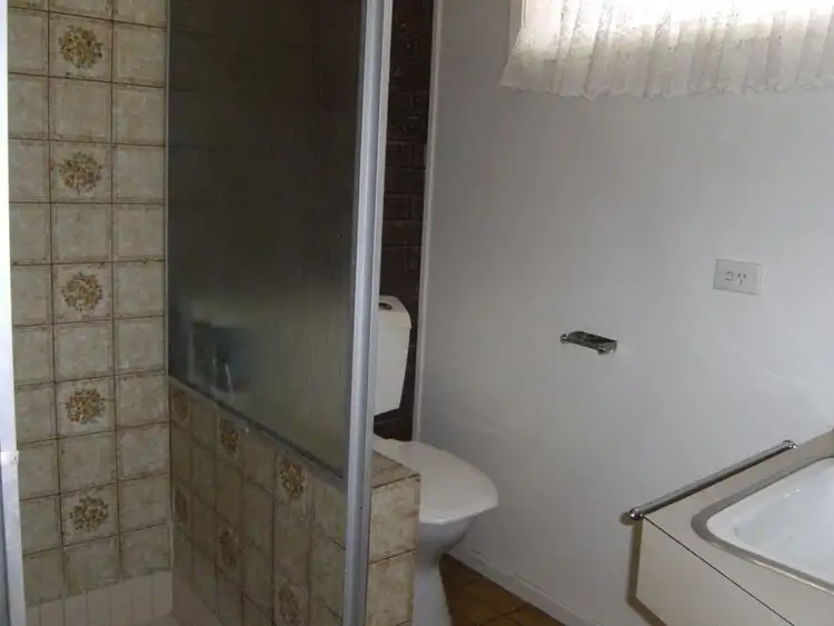 Sixth view of Homely unit listing, 2/22 Gray Street, Swan Hill VIC 3585