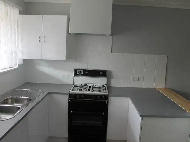 Sixth view of Homely semi-detached listing, 8A Hooper Place, Withers WA 6230