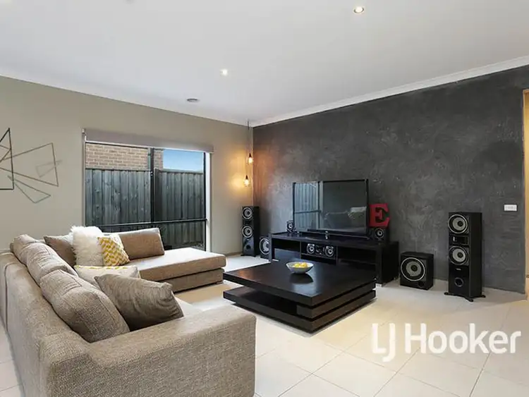 Seventh view of Homely house listing, 21 Whitecaps Avenue, Point Cook VIC 3030