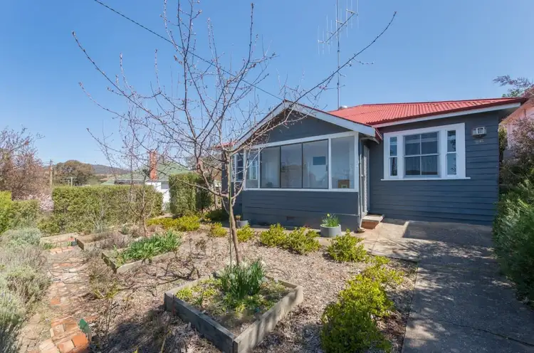 55 The Crescent, Queanbeyan NSW 2620