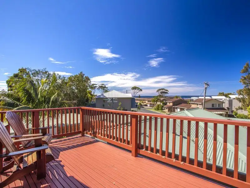 Main view of Homely unit listing, 2/3 Ingold Avenue, Mollymook NSW 2539