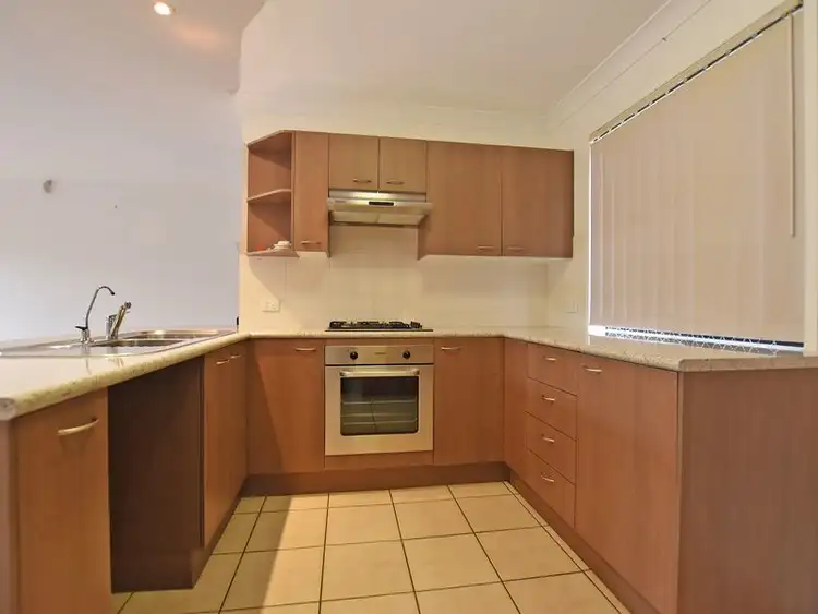 Fifth view of Homely house listing, 2 Acacia Crescent, Kallangur QLD 4503