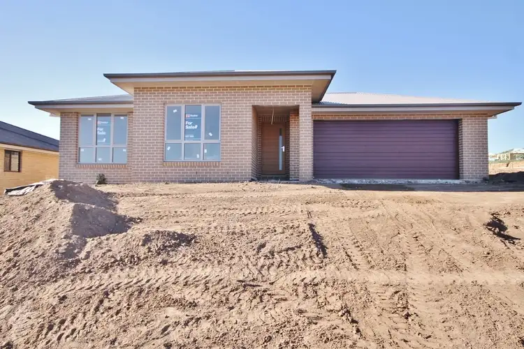 70 Graham Drive, Kelso NSW 2795