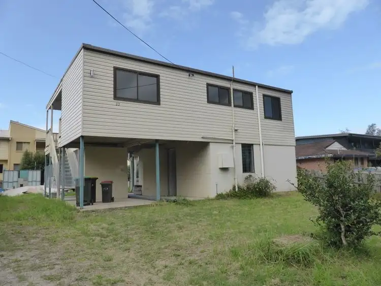 22 Matthew Parade, Batehaven NSW 2536