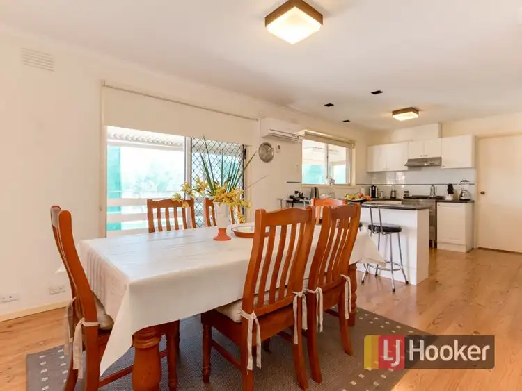 Third view of Homely house listing, 2/4 Belsize Court, Endeavour Hills VIC 3802