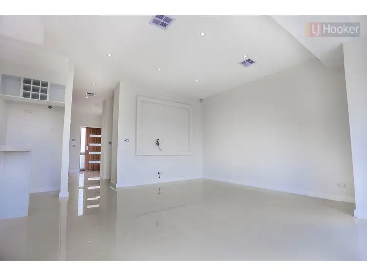 Fourth view of Homely townhouse listing, 7 Style Way, Craigieburn VIC 3064