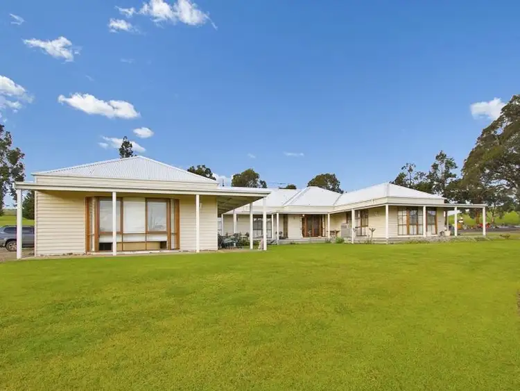 Second view of Homely house listing, 4 Flynn Court, Kilmore VIC 3764