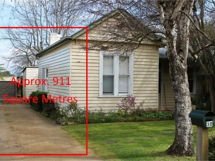 38 Hassett Street
