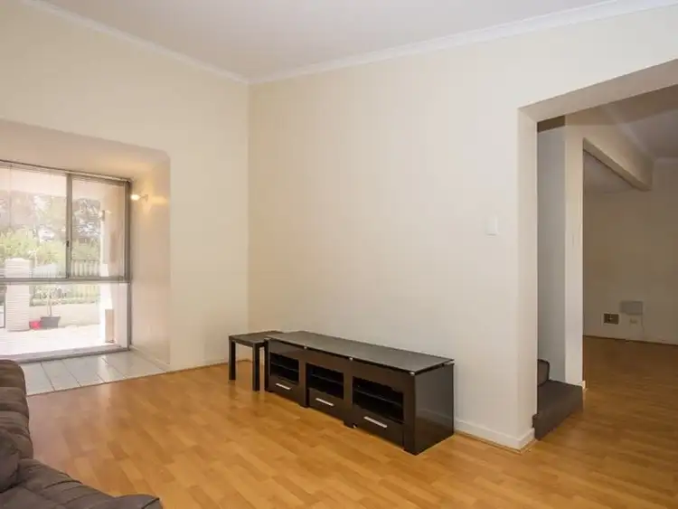 Seventh view of Homely house listing, 4/24 Melinga Court, Karawara WA 6152