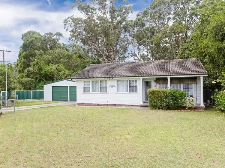 Second view of Homely house listing, 3 Croudace Bay Road, Belmont NSW 2280