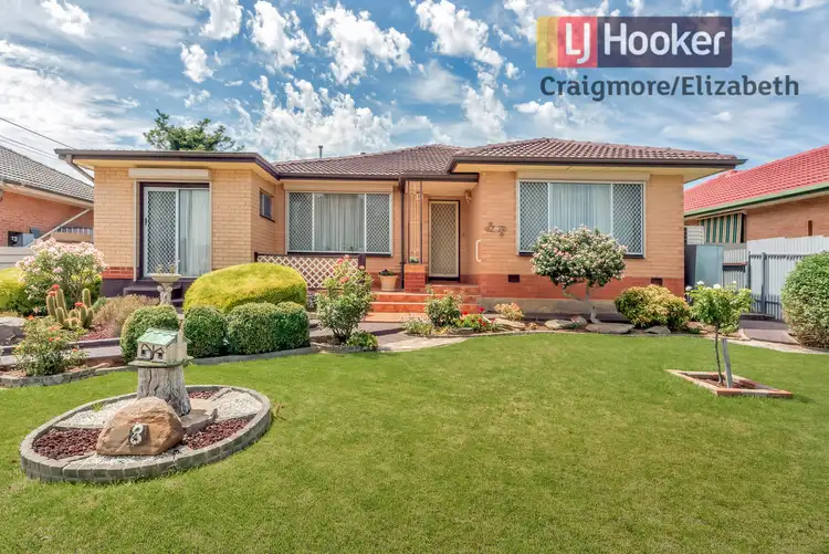 8 Valda Road, Para Hills SA 5096
