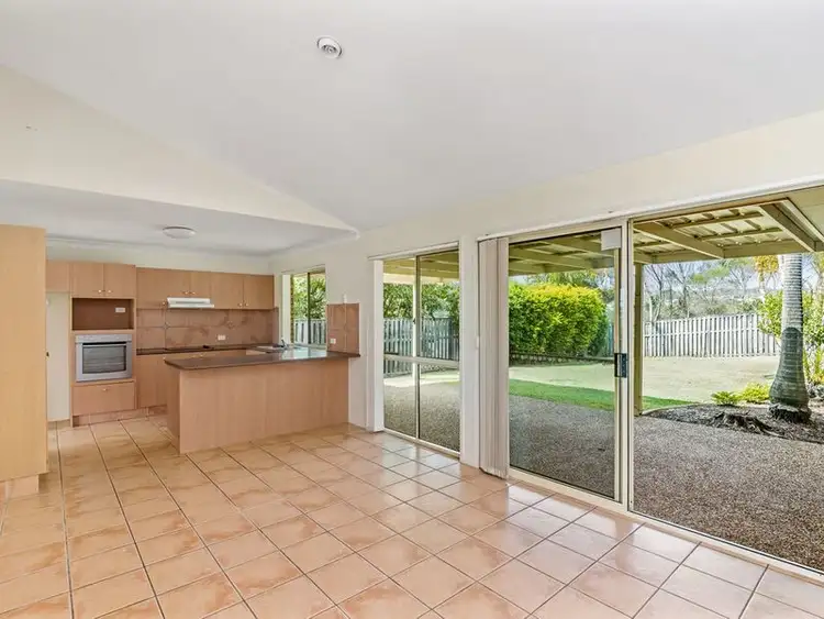 14 Midway Terrace, Pacific Pines QLD 4211