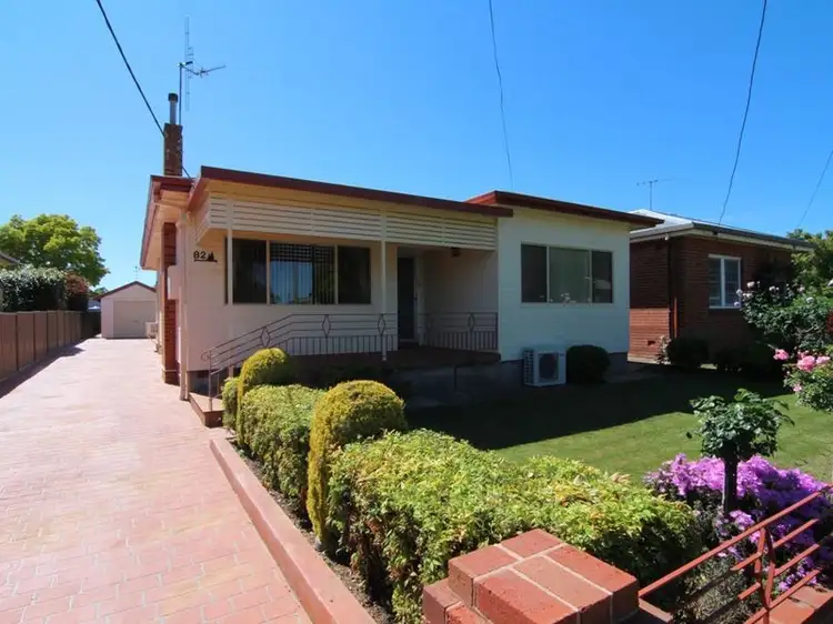 82 Nile Street, Orange NSW 2800