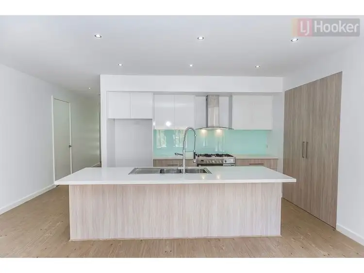 Seventh view of Homely house listing, 22 Groveton St, Craigieburn VIC 3064