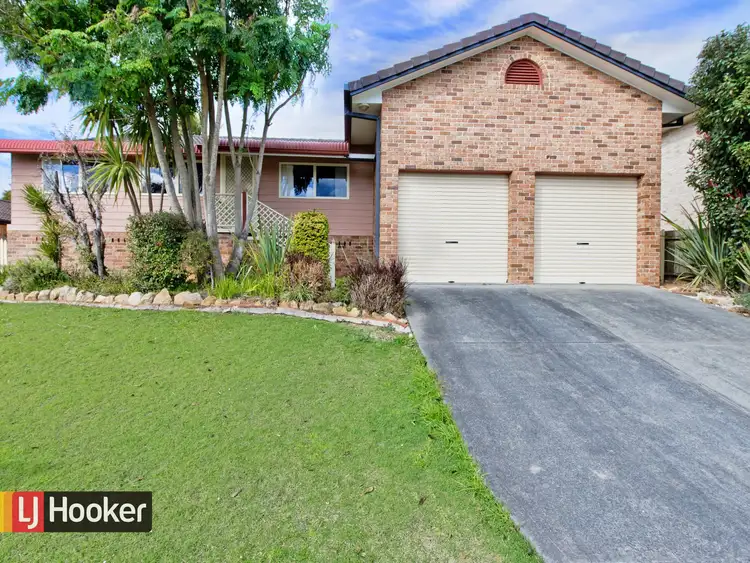 Third view of Homely house listing, 32 Fiona Crescent, Lake Cathie NSW 2445