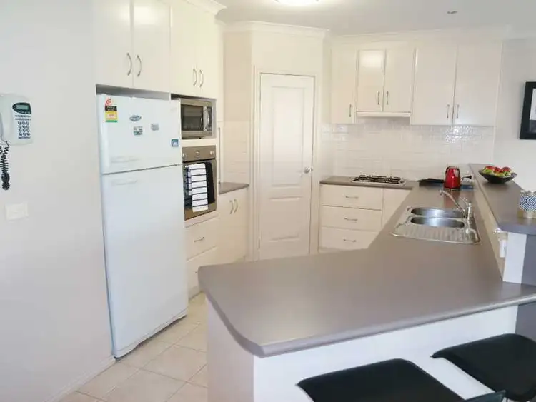 Second view of Homely house listing, 5 Lomond Court, Moama NSW 2731