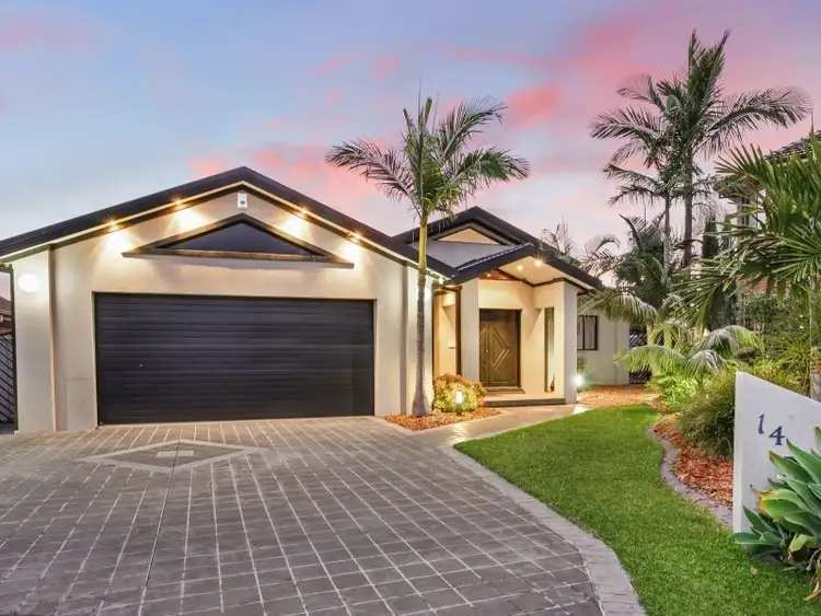 14 Jelena Close, Bossley Park NSW 2176